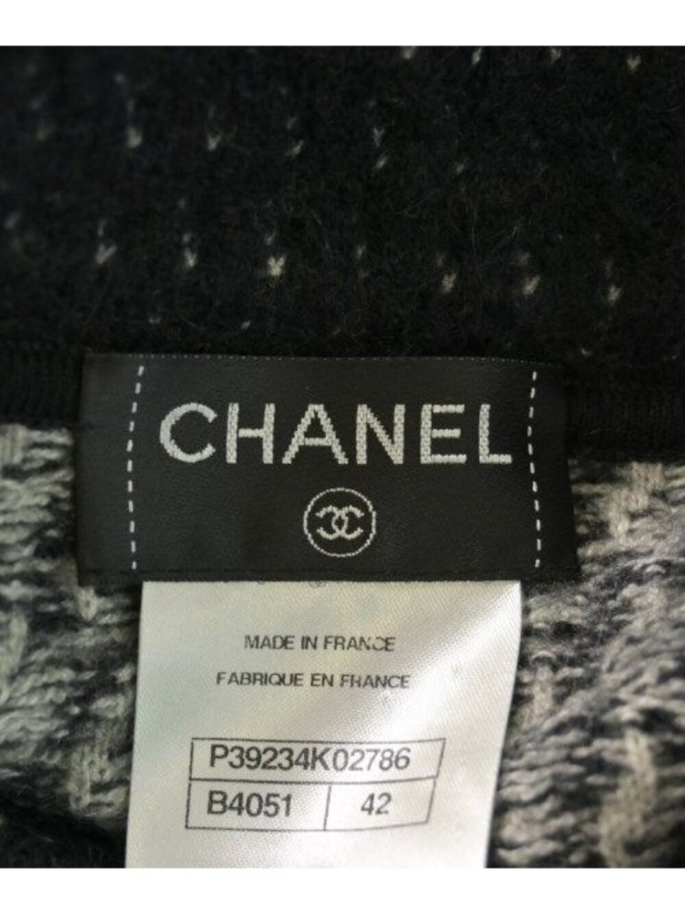 Chanel Jacket Black - Picture 3 of 10